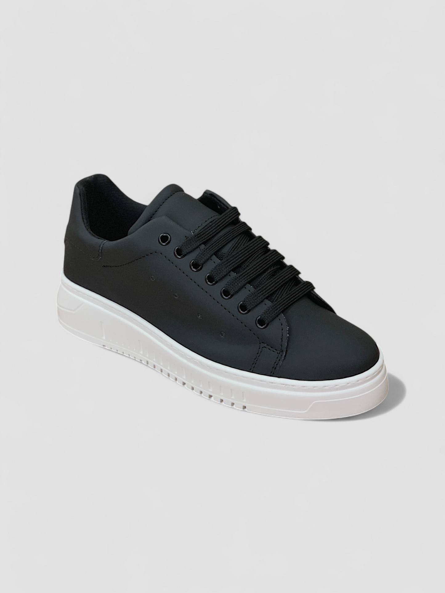 Sneakers fondo Army vera pelle colore nero