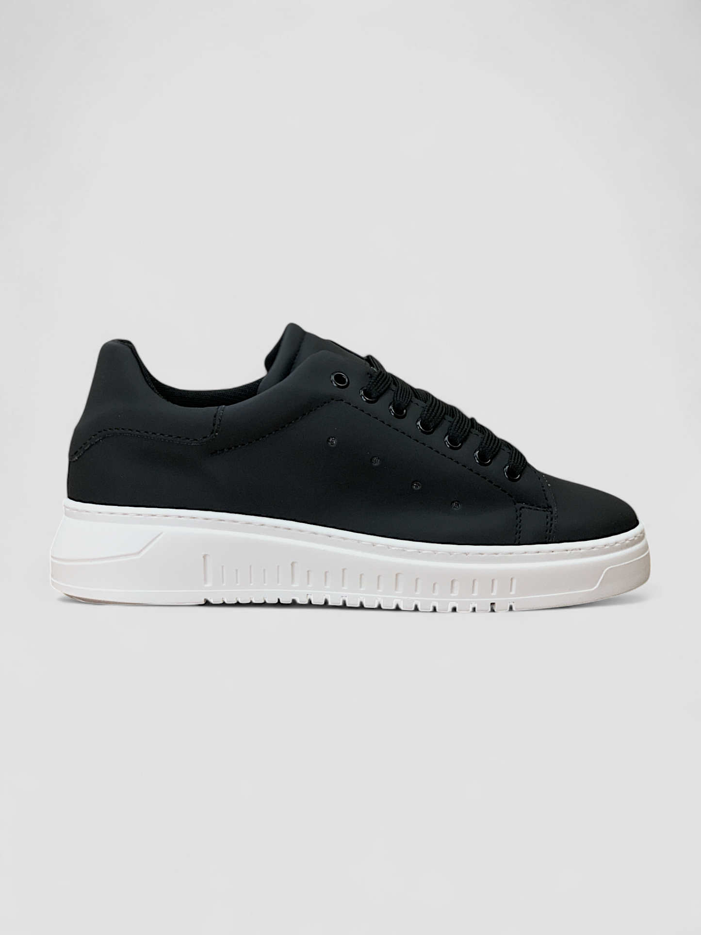 Sneakers fondo Army vera pelle colore nero