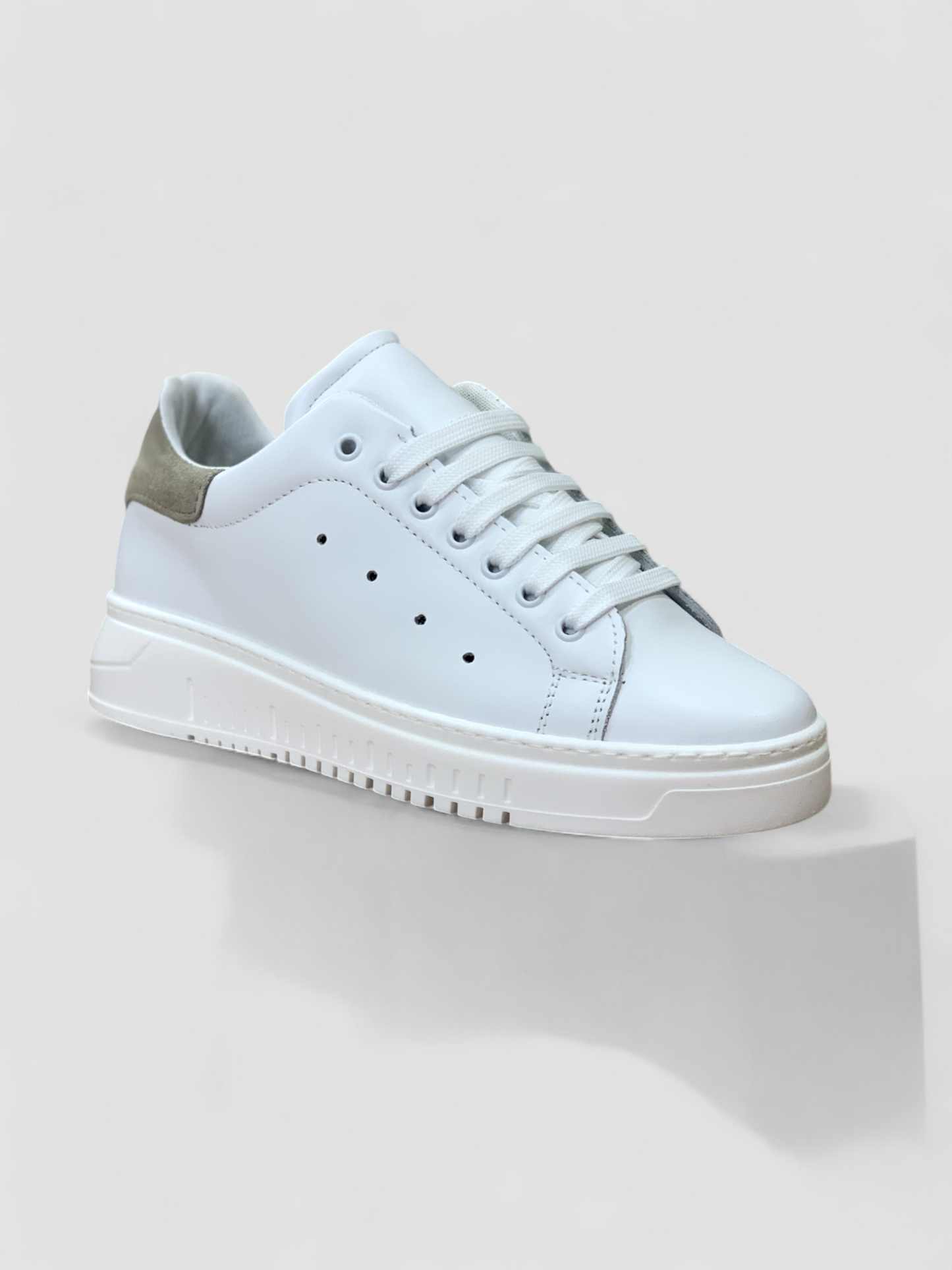 Sneakers fondo Army tallone beige colore bianco